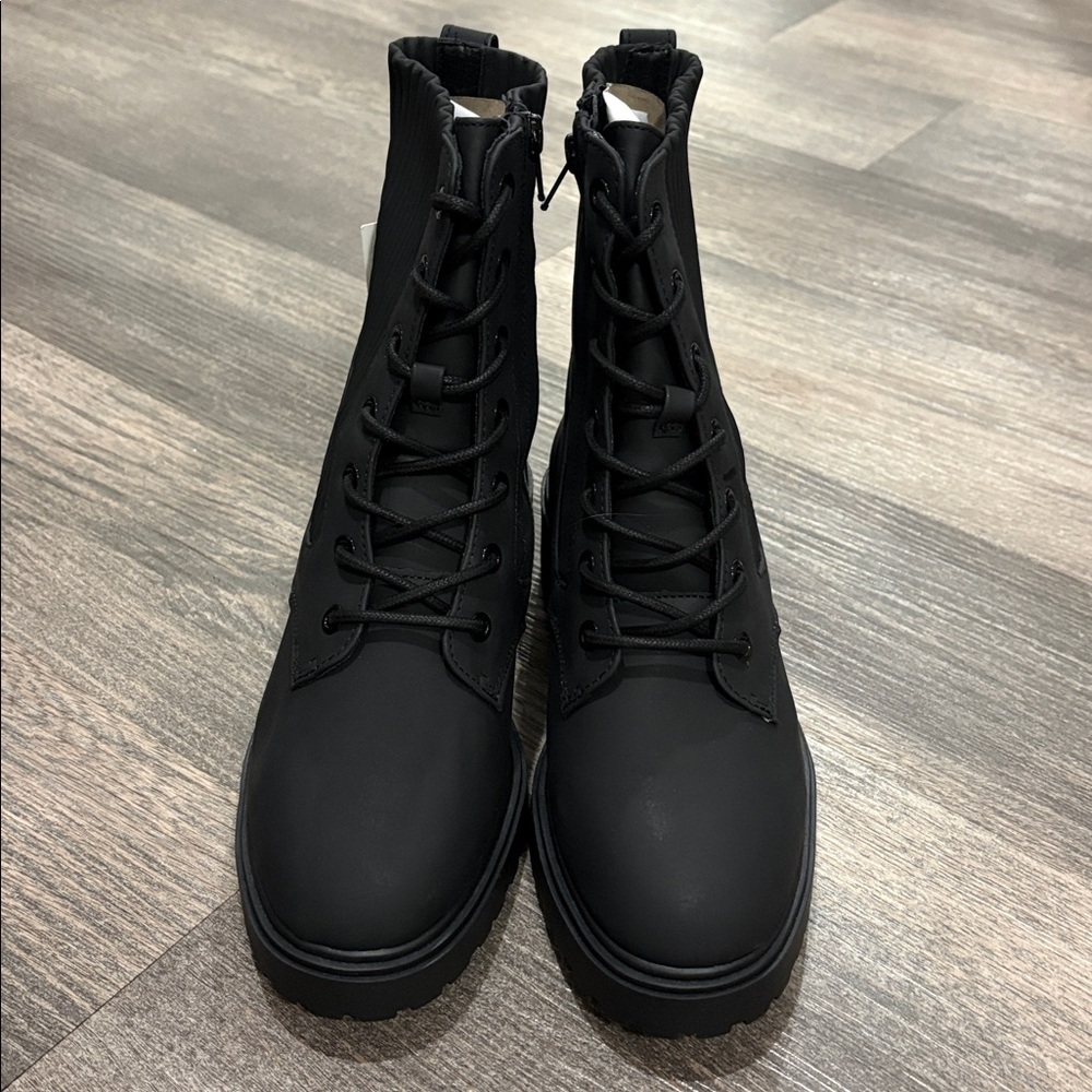 Amazon Essentials Black Women's Combat Boots - Picture 2 of 10